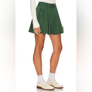 BRAND NEW, NWOT FREE PEOPLE PLEATS TO MEET YOU MINI SKIRT, BLACK FOREST, SIZE 6